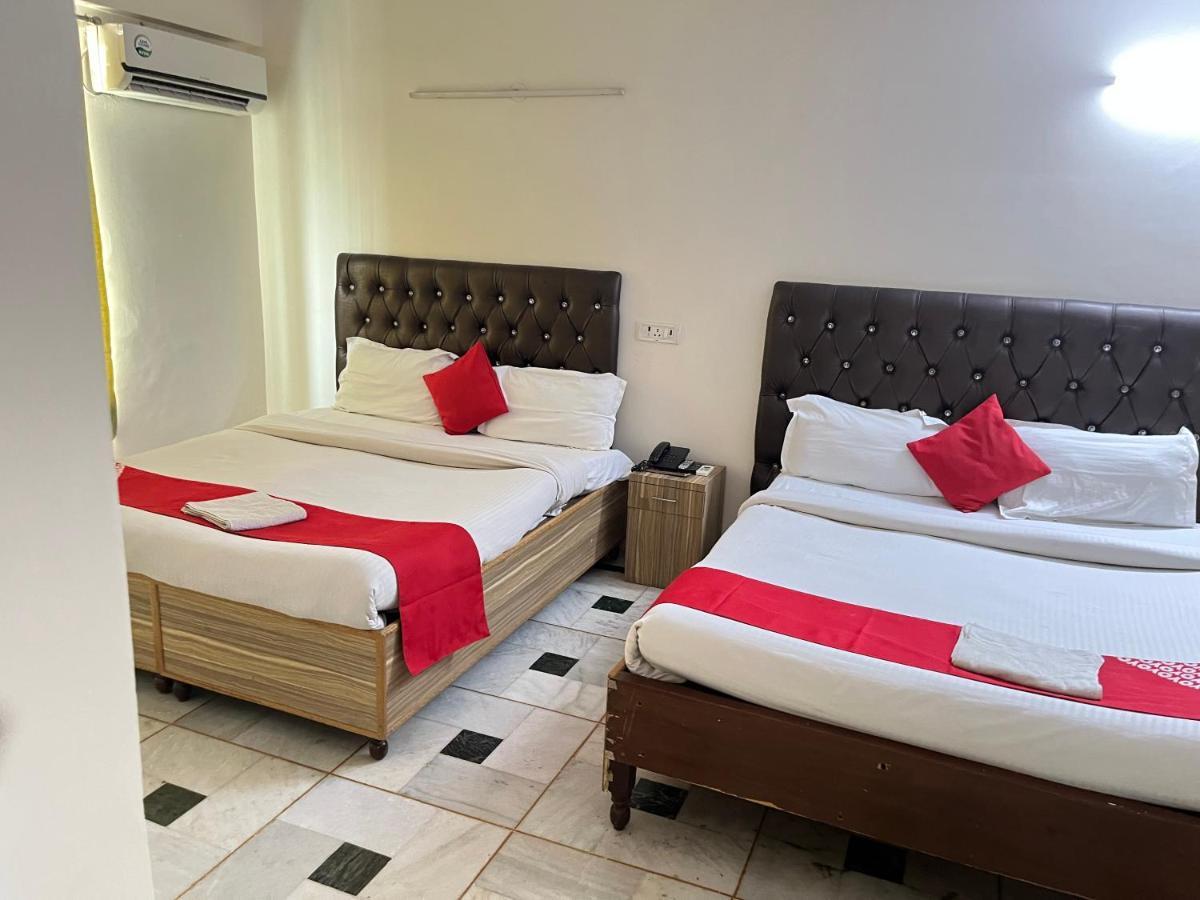 Hotel Star Palace - Near Karol Bagh Metro Дели Экстерьер фото
